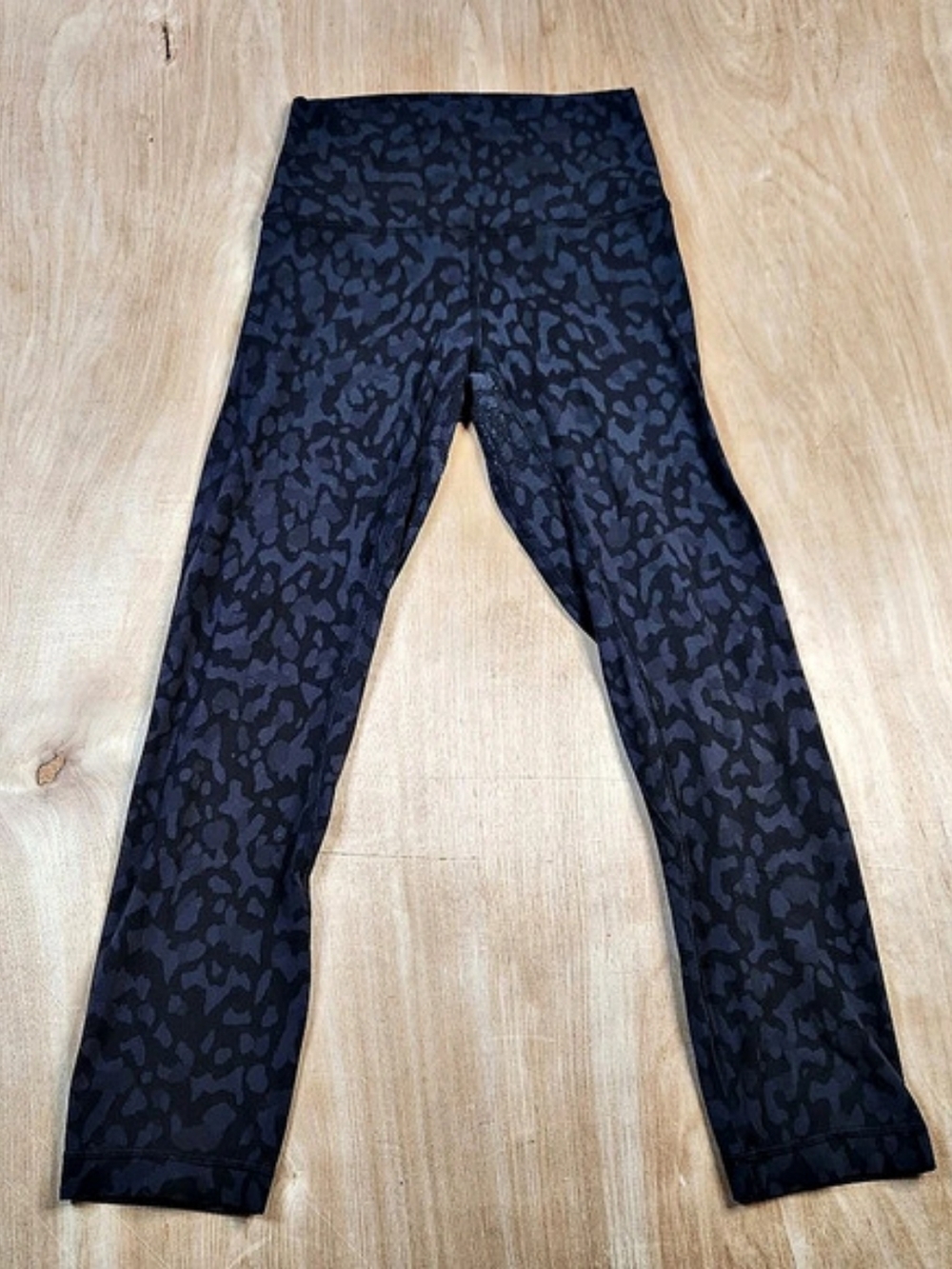 lululemon Align High-Rise 20" Inseam Leopard Black & Gray Print S